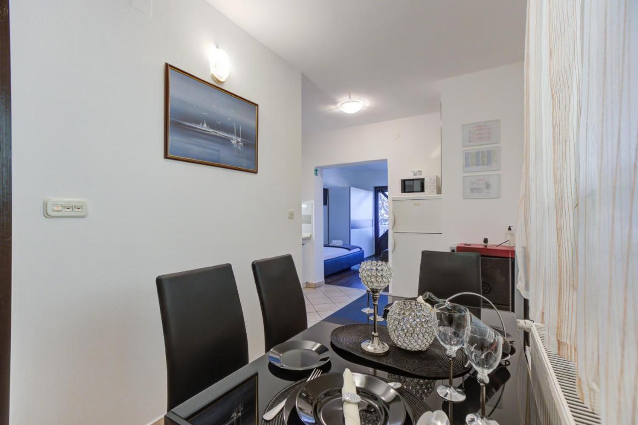 Apartments Matia Senj  Exterior photo